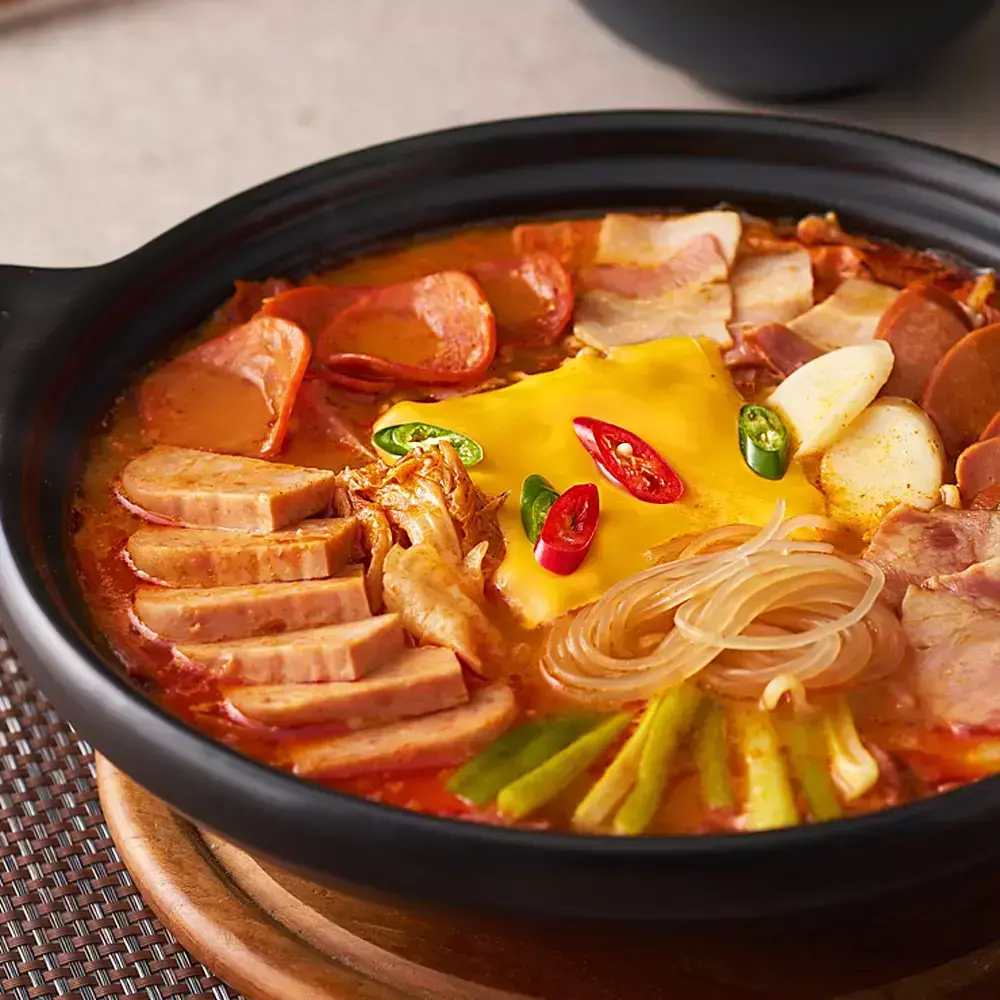 [10분러시] 외갓집] 다섯가지 소세지 서정리 부대찌개 550g X 3팩
