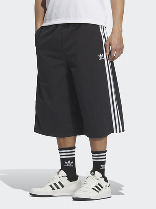 [KB5441] CAPRI SHORT