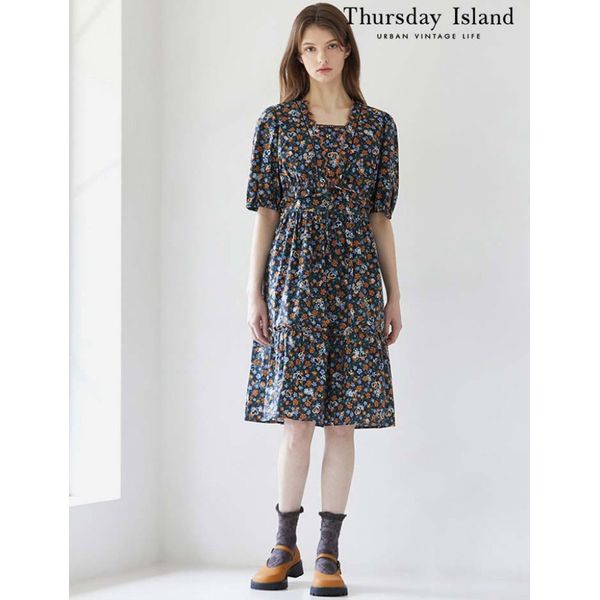 [Thursday Island] 볼레로 스칼럽 자수 플라워 원피스(T246MOP131W)