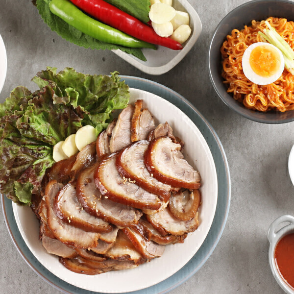 자연과농부 흑마늘 무뼈족발 300g x4팩 + 새우젓 증정