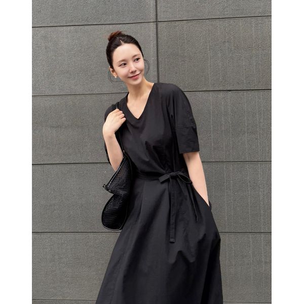 26SS [시즌오프][EXCLUSIVE] 서커 브이넥 반팔 원피스 블랙 HSDR6BP02BK